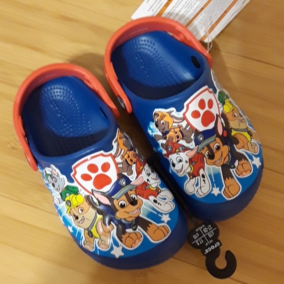 crocs paw patrol 27